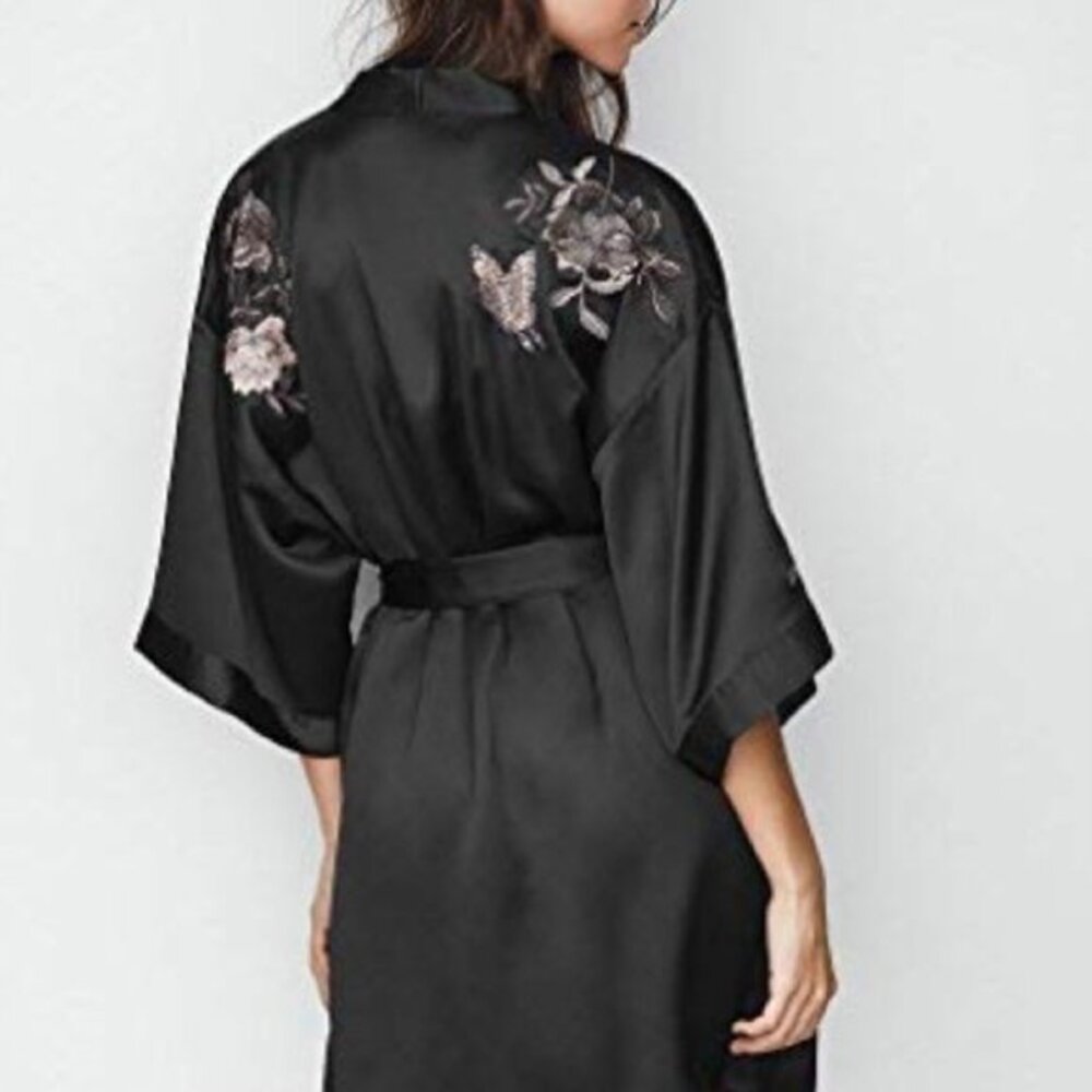 Victoria’s‎ Secret Shanghai Embroider Robe XS/S - Picture 9 of 12